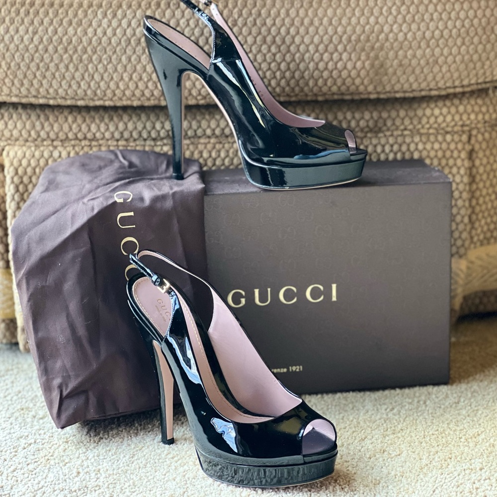 New in box ~ Gucci platform peep toe sling backs size 39.5 /8.5 Black patent